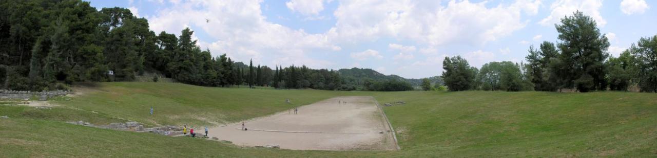 Stadium Ancient Olympia ภายนอก รูปภาพ